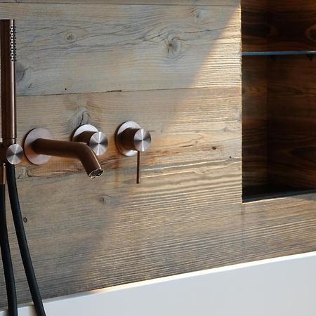 Appartement Der Extraklasse Mit Whirlpool Roding Luaran gambar